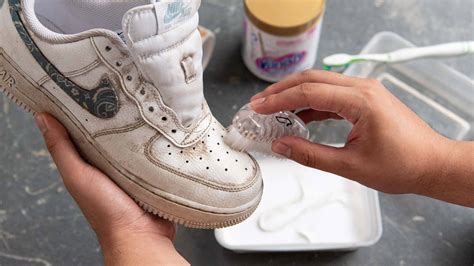 nike air force 1 wash in washing machine.